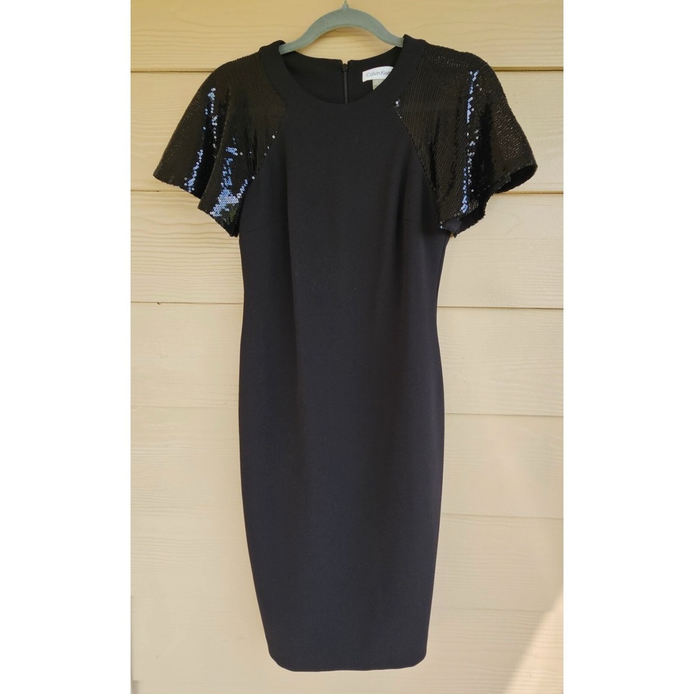 Calvin Klein Luxury Black Sequin Short Sleeve Cocktail Pencil Dress Sz 2